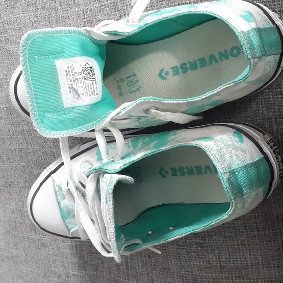 Converse, women size 6 - Picture 3 of 4